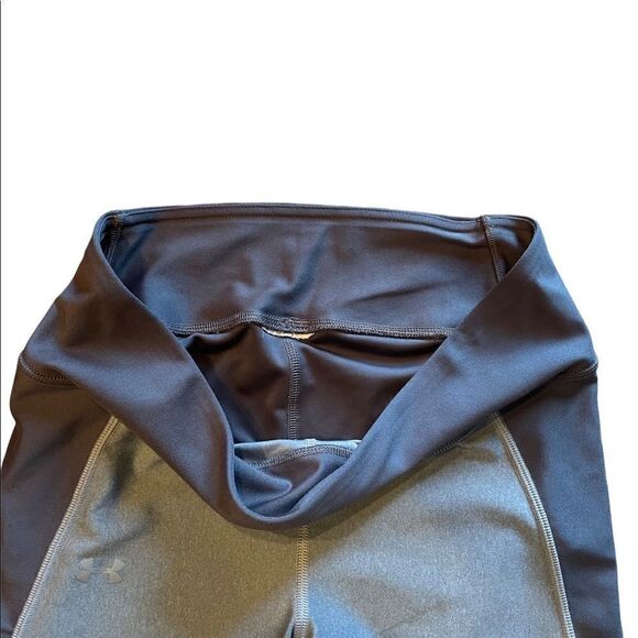 UNDER ARMOUR Crop leggings gray Size medium - Picture 3 of 6